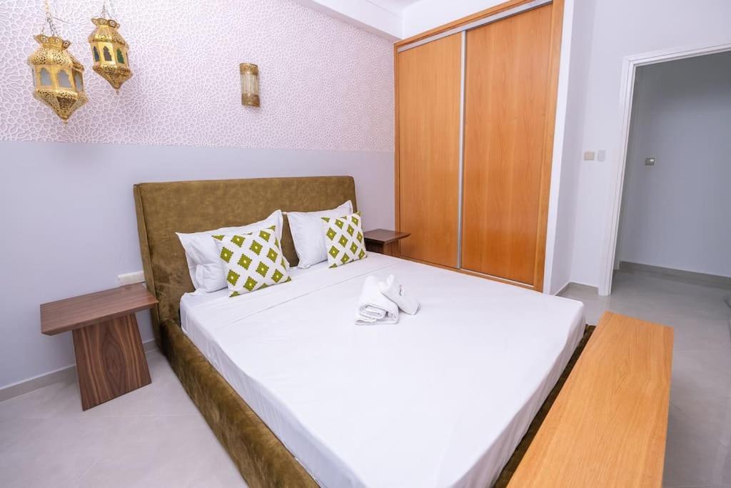 Tradition Meets Modern: 2Br Flat In Rabat Hassan ภายนอก รูปภาพ
