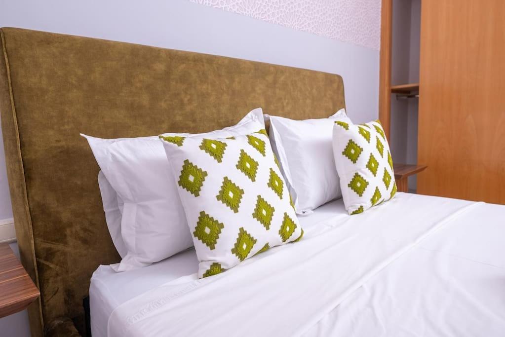 Tradition Meets Modern: 2Br Flat In Rabat Hassan ภายนอก รูปภาพ